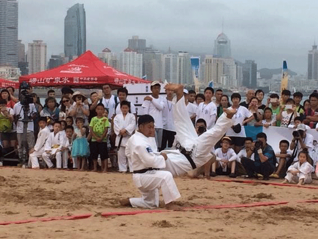 中国（南京・青島）及びブータンへの</br> 学生ボランティア派遣／スポーツ外交推進事業2