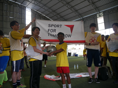 【Cambodia】Football School and Tournament1