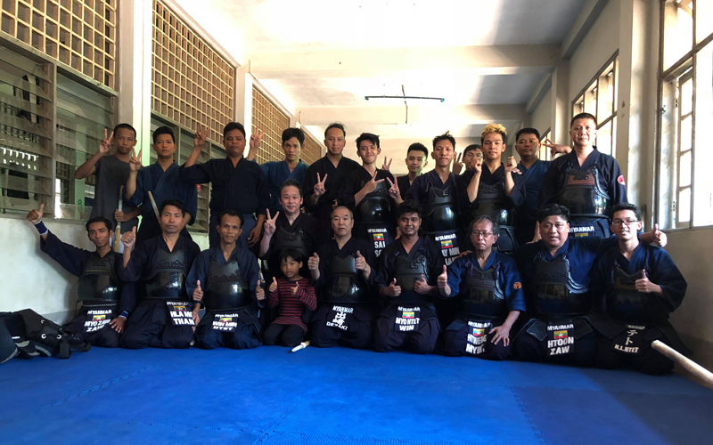 【Myanmar】Donation of kendo armor to Myanmar3