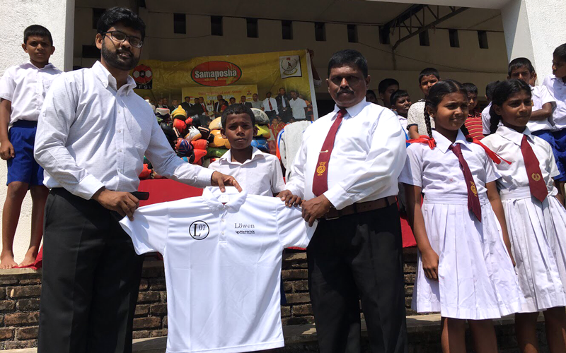 【Sri Lanka】Soccer Equipment Donated through Sri Lanka Professionals Association in Japan1