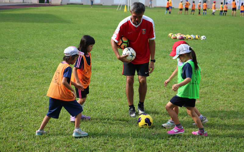 【Vietnam】Heartful Soccer in Asia: Vietnam (45th Anniversary of Japan-Viet Nam Diplomatic Relations)1