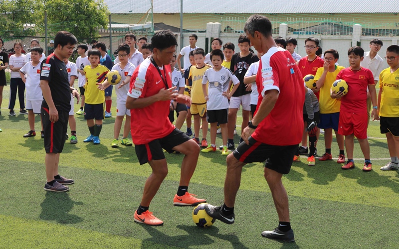 【Vietnam】Heartful Soccer in Asia: Vietnam (45th Anniversary of Japan-Viet Nam Diplomatic Relations)8