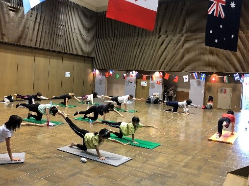 外国人とスポーツ交流しよう！～YOGA～4