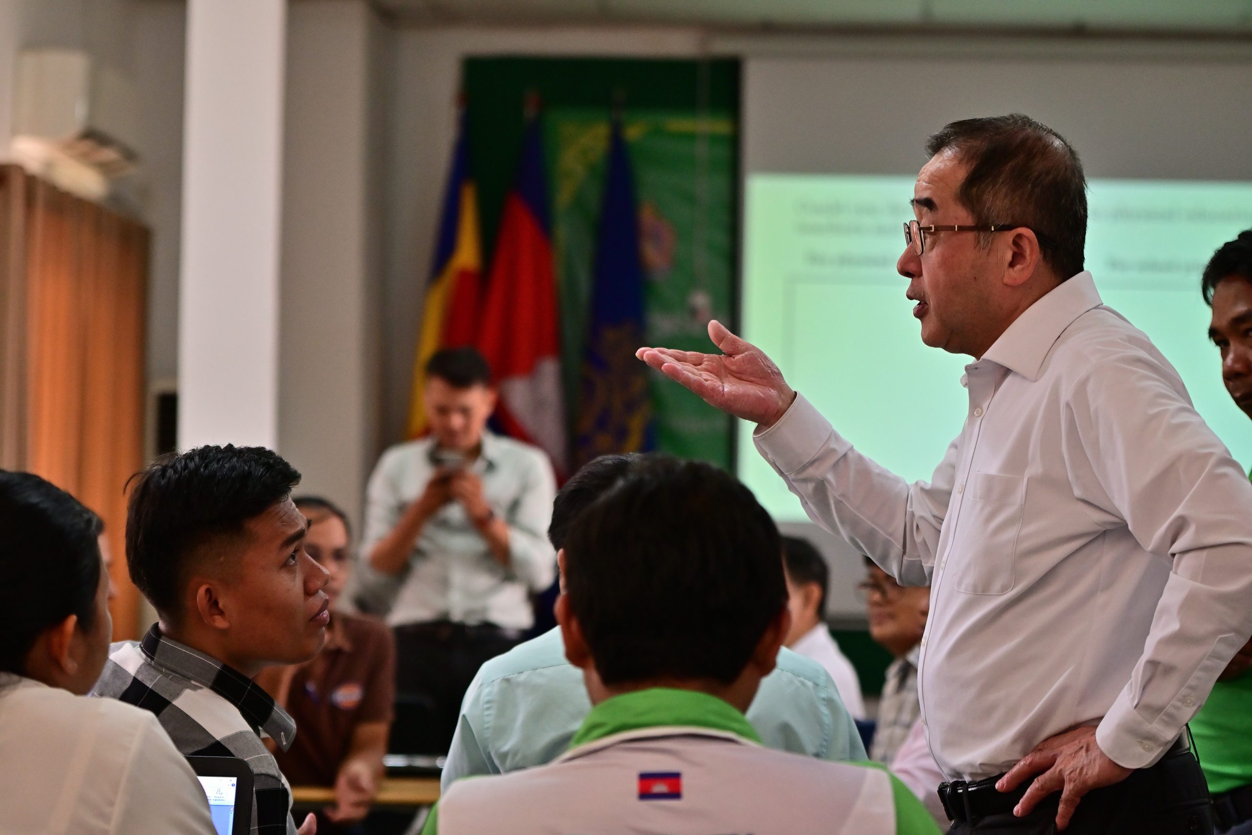 カンボジア王国 ICT化による質の高い4年制体育教員養成大学支援プロジェクト　(2023)2