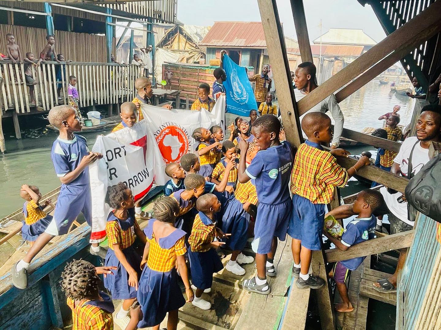 スポーツ用品の寄贈 (2024)1