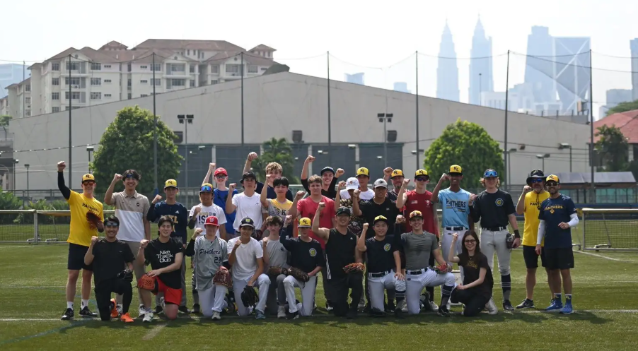 ベトナム・ダナンとマレーシア・クアラルンプールにおける野球教室 (2025)3