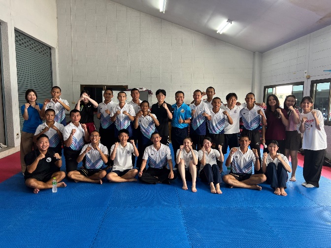 Development of Physical Education Teacher Training Curriculum (2024)2