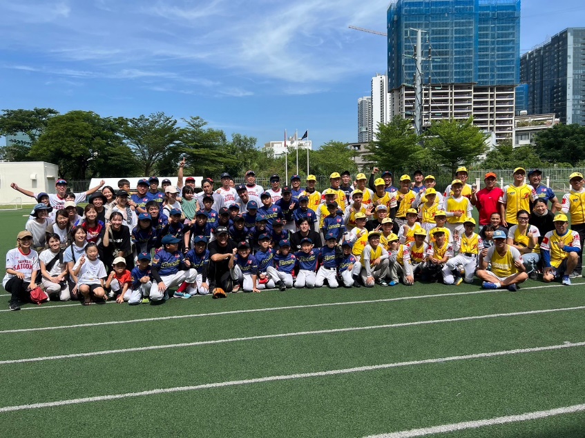Volunteer Baseball Event in Vietnam (2023)3