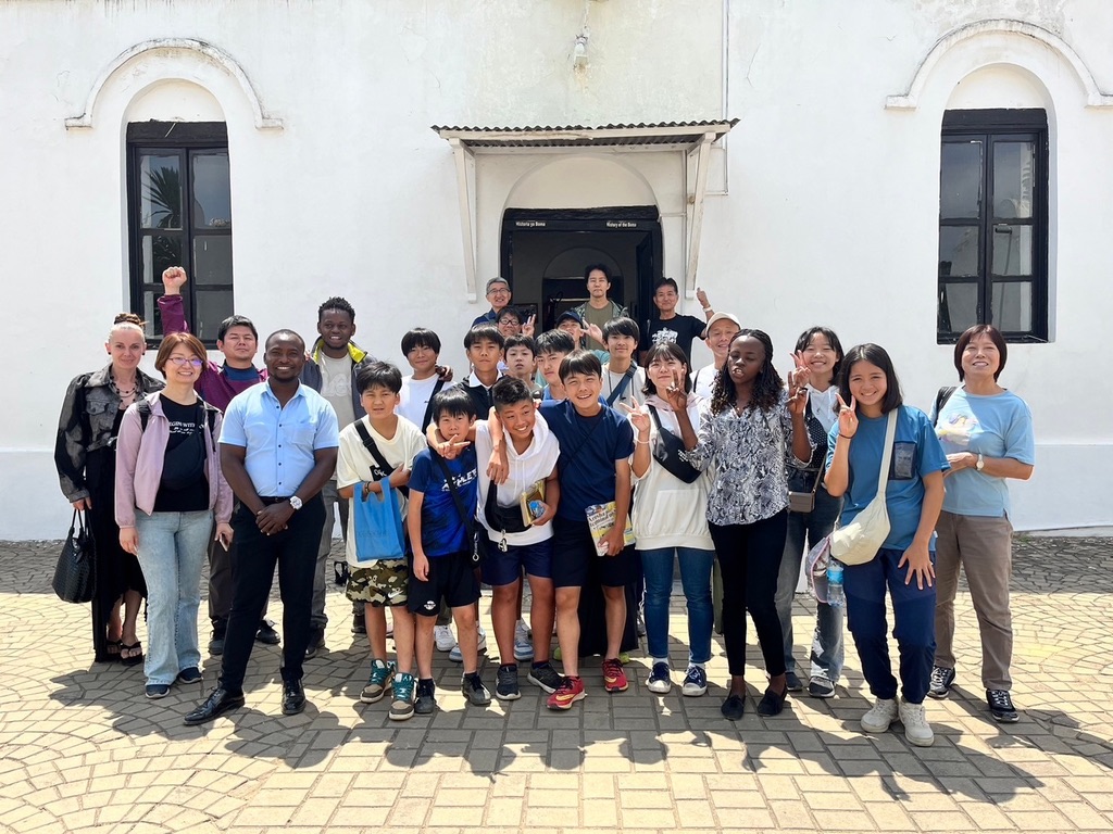 Beyond Borders CAMP 2024 (Let’s Play Soccer with the World) (2024)3